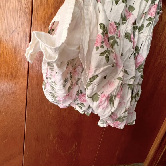 3/$20 Old Navy 3T Floral Summer Dress - Picture 3 of 7